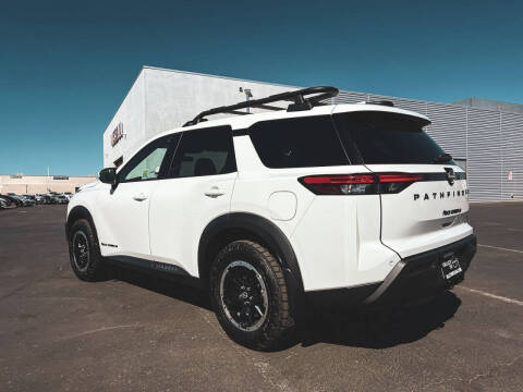 2025 Nissan Pathfinder Rock Creek