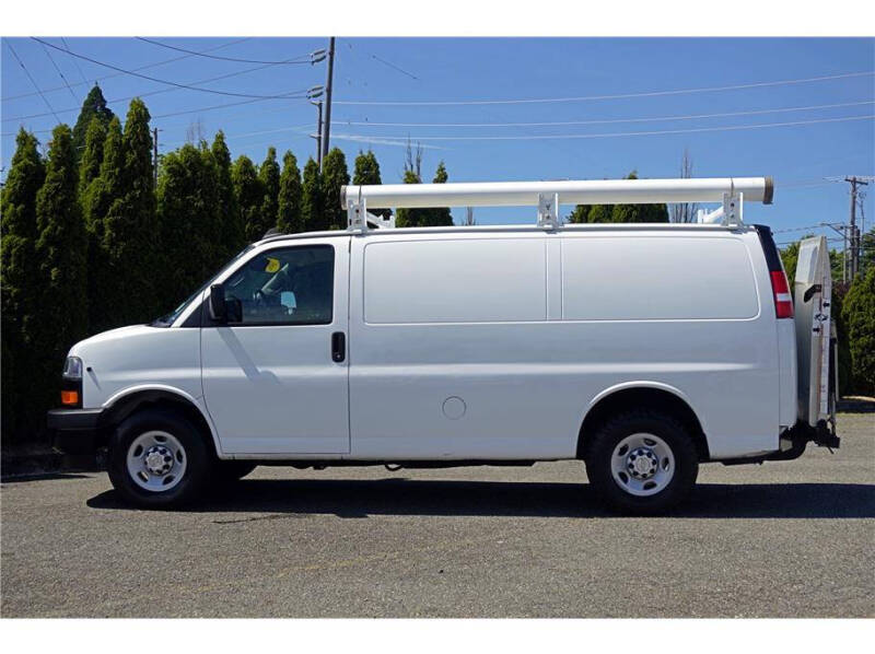 2019 Chevrolet Express 3500
