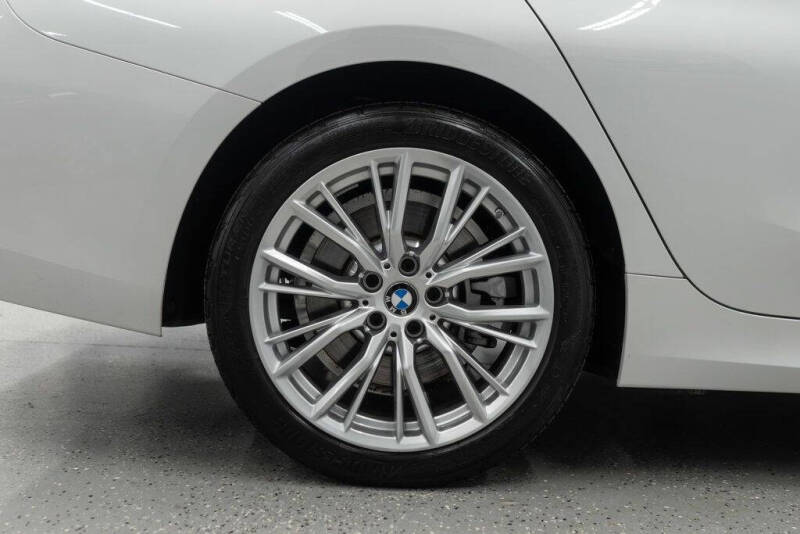 2024 BMW 3 Series 330i xDrive