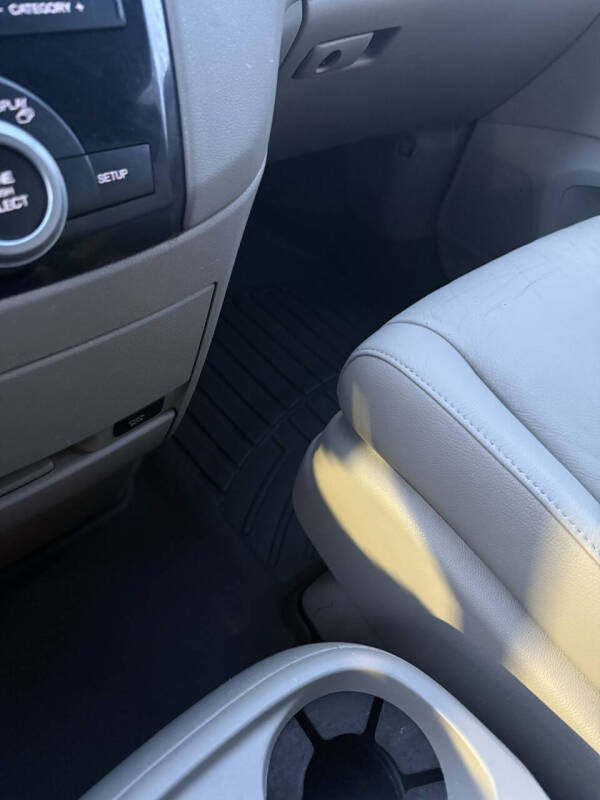 2011 Honda Odyssey EX-L w/DVD