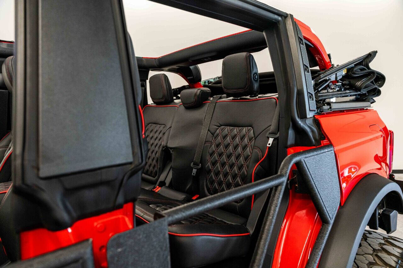 2023 FORD Bronco SUV / Crossover - $67,999