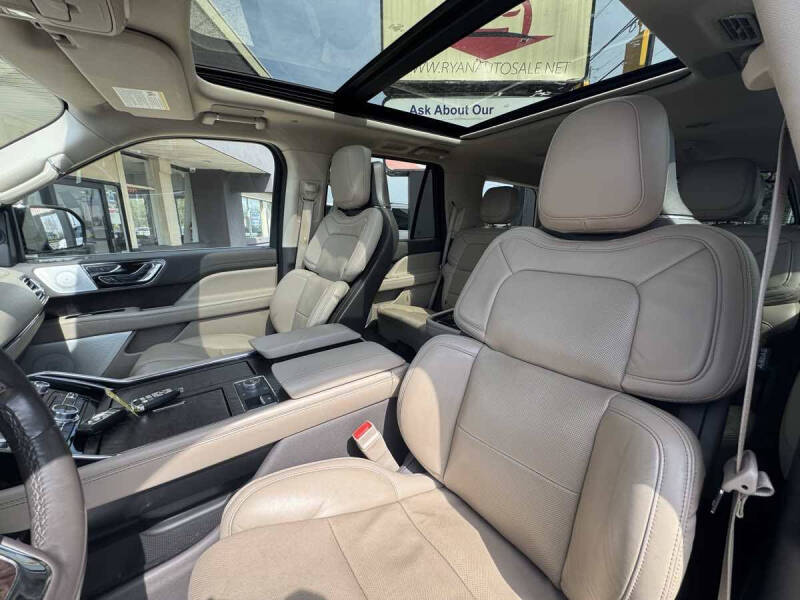 2022 Lincoln Navigator Reserve