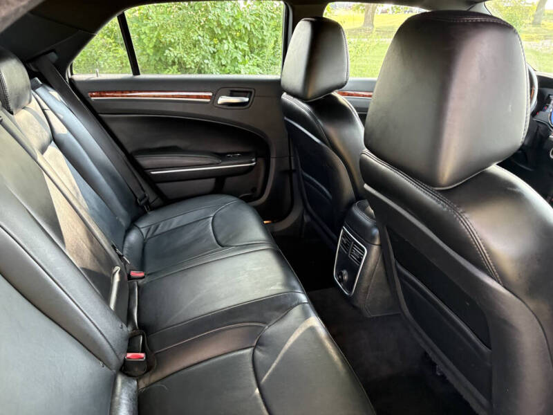 2014 Chrysler 300
