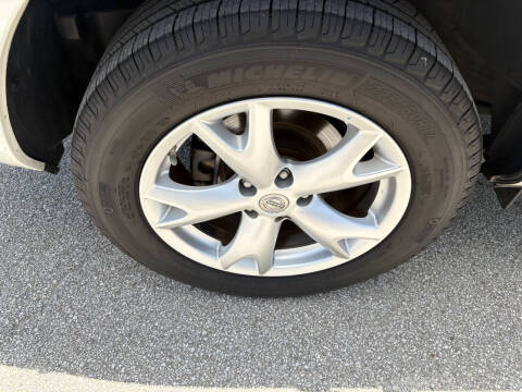 2011 Nissan Rogue SV