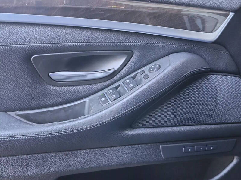 2013 BMW 5 Series 535i