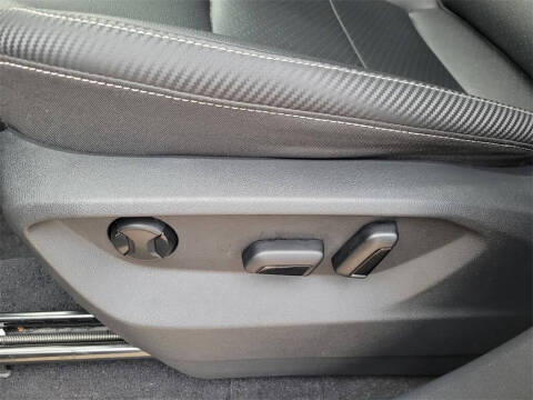 2023 Volkswagen Atlas Cross Sport SE