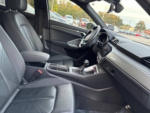 2024 Audi Q3 quattro S line Premium 45 TFSI