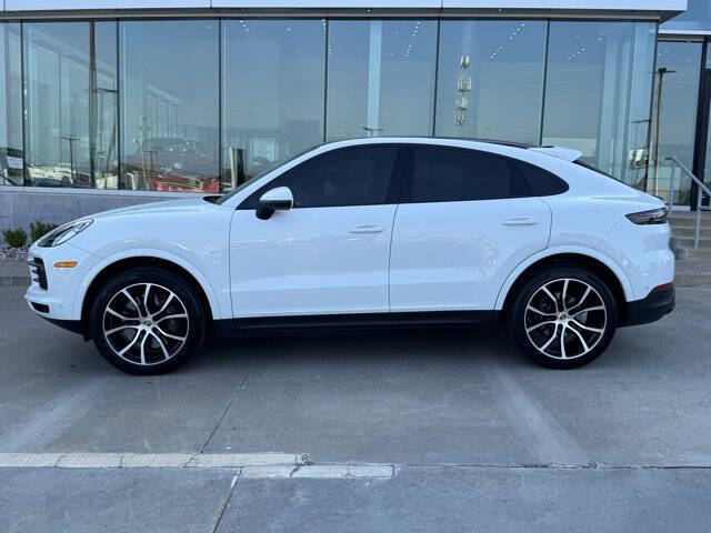 2022 Porsche Cayenne Coupe Platinum Edition