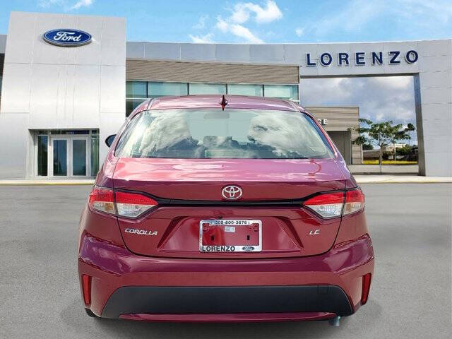 2022 Toyota Corolla LE