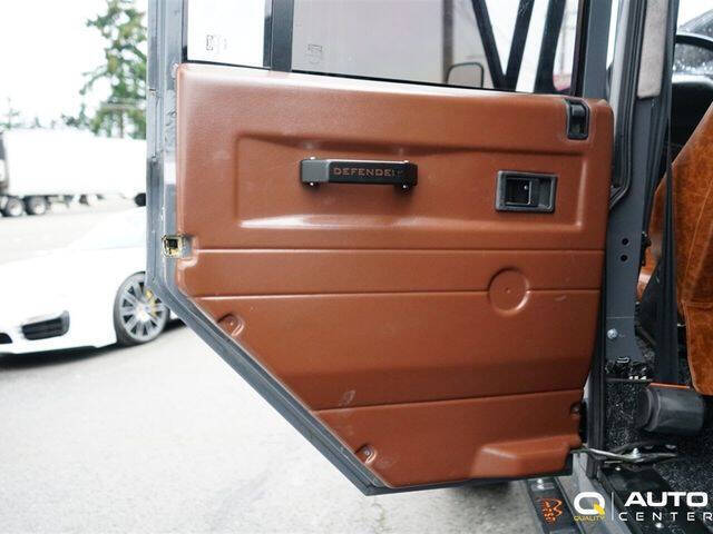 1987 Land Rover Defender