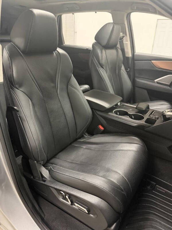 2022 Acura MDX w/Tech