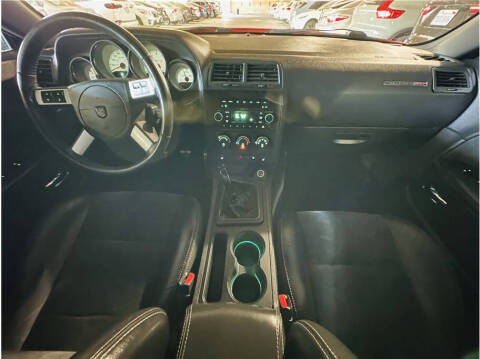 2009 Dodge Challenger SRT8