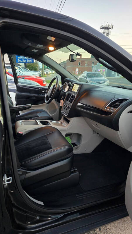 2018 Dodge Grand Caravan SXT