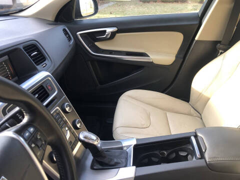 2013 Volvo S60 T5 Premier