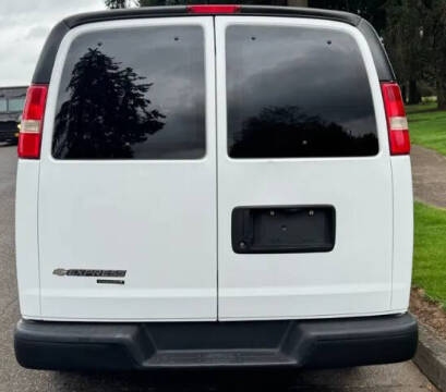 2014 Chevrolet Express LS 2500