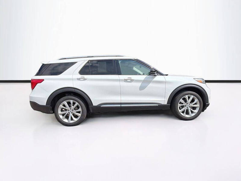 2024 Ford Explorer Platinum