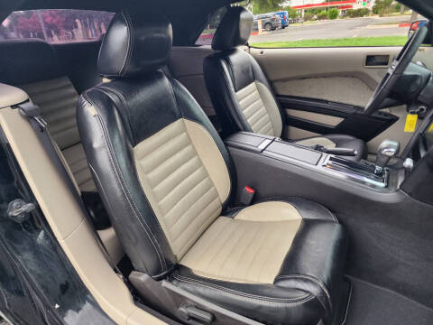 2010 Ford Mustang