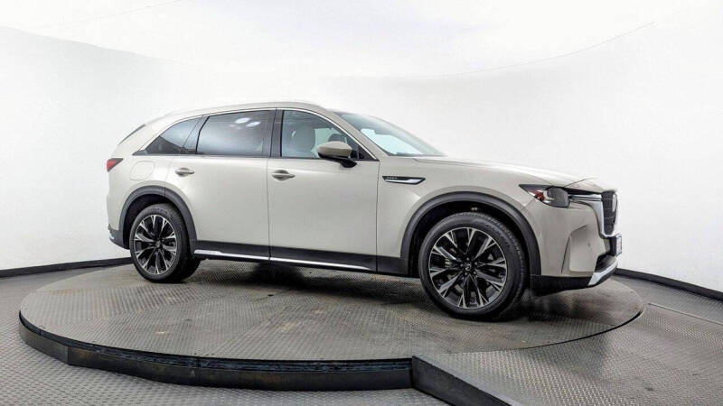 2024 Mazda CX-90 Plug-in Hybrid Premium