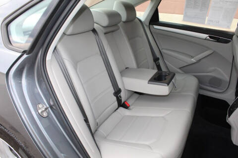 2019 Volkswagen Passat Wolfsburg