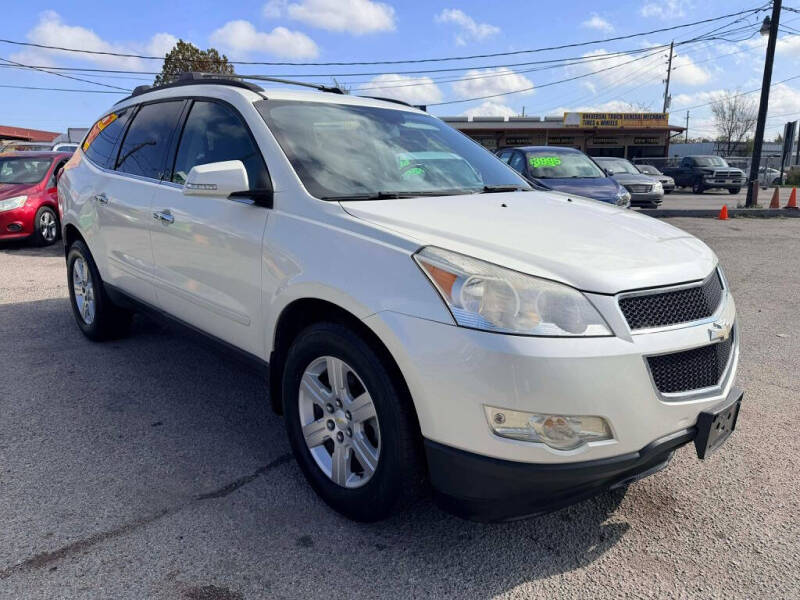 2011 Chevrolet Traverse LT
