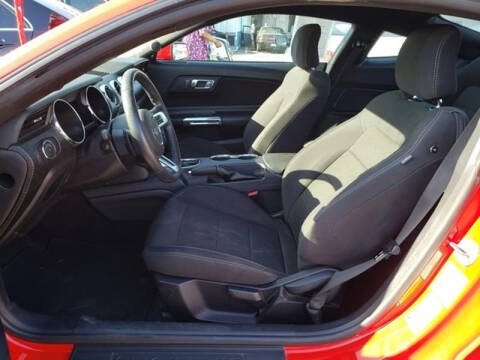 2017 Ford Mustang V6