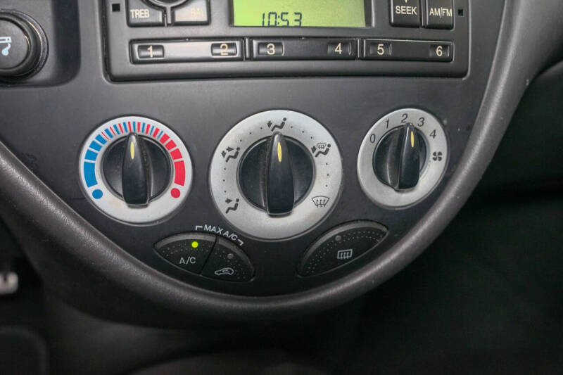 2003 Ford Focus SVT