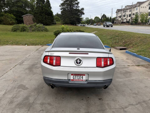 2010 Ford Mustang V6