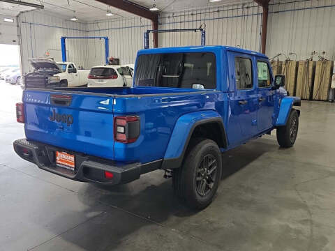 2025 Jeep Gladiator Sport