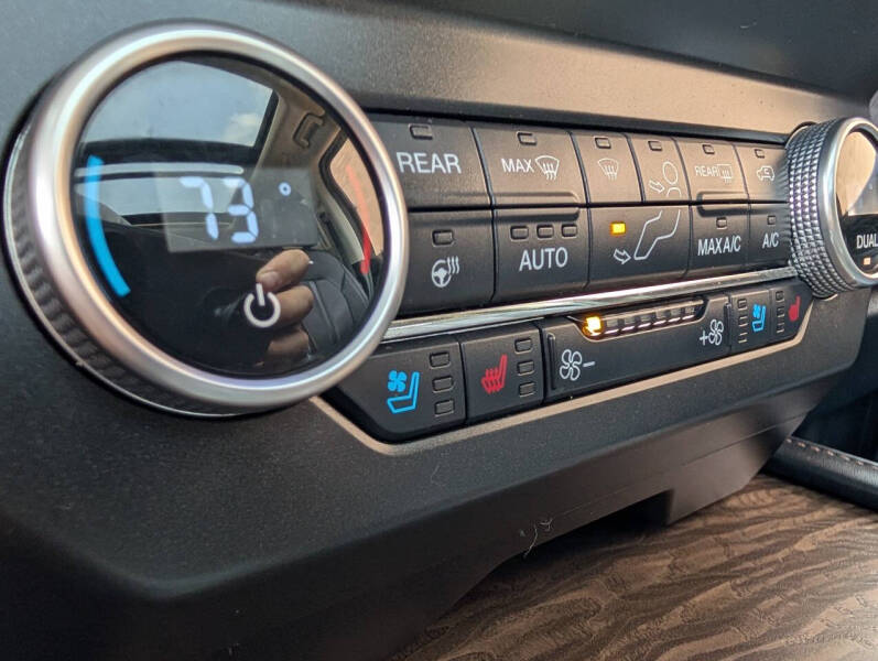 2020 Ford Expedition Platinum