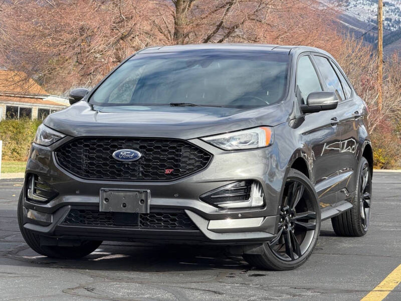 2019 Ford Edge ST's photo
