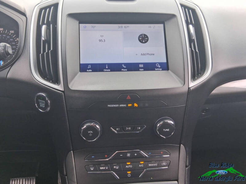 2020 Ford Edge SE