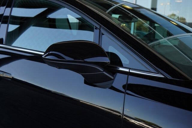 2025 Chevrolet Equinox EV LT 2