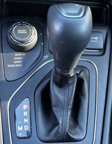 2021 Jeep Cherokee 80th Anniversary Edition