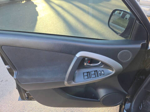 2011 Toyota RAV4 Sport