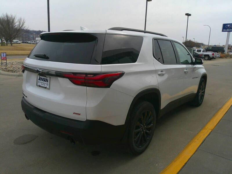 2023 Chevrolet Traverse RS
