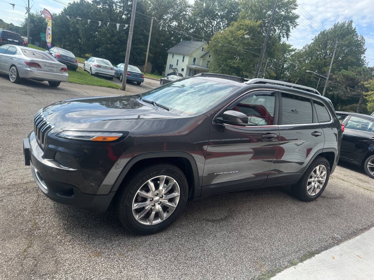 2014 Jeep Cherokee for sale at BENZEN AUTO LLC in Ashtabula, OH