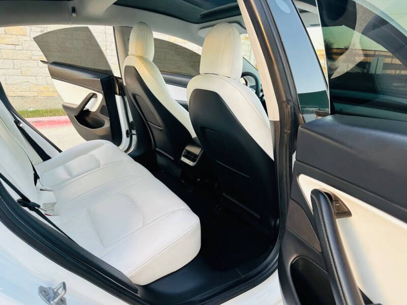 2020 Tesla Model 3 Performance