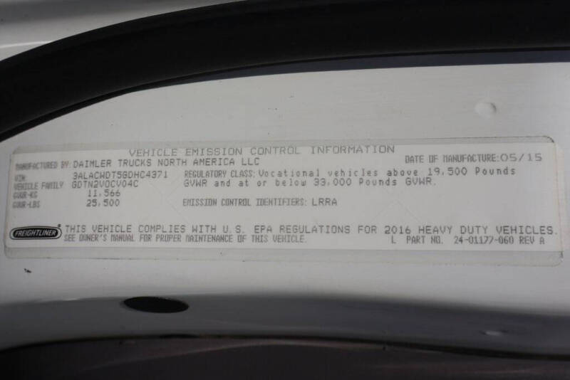 2016 Freightliner M2 106