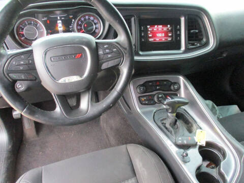 2016 Dodge Challenger SXT