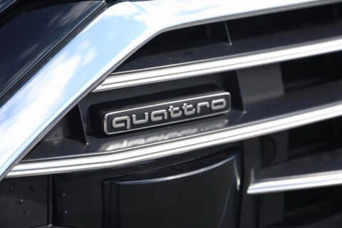 2022 Audi A6 quattro Premium Plus 55 TFSI