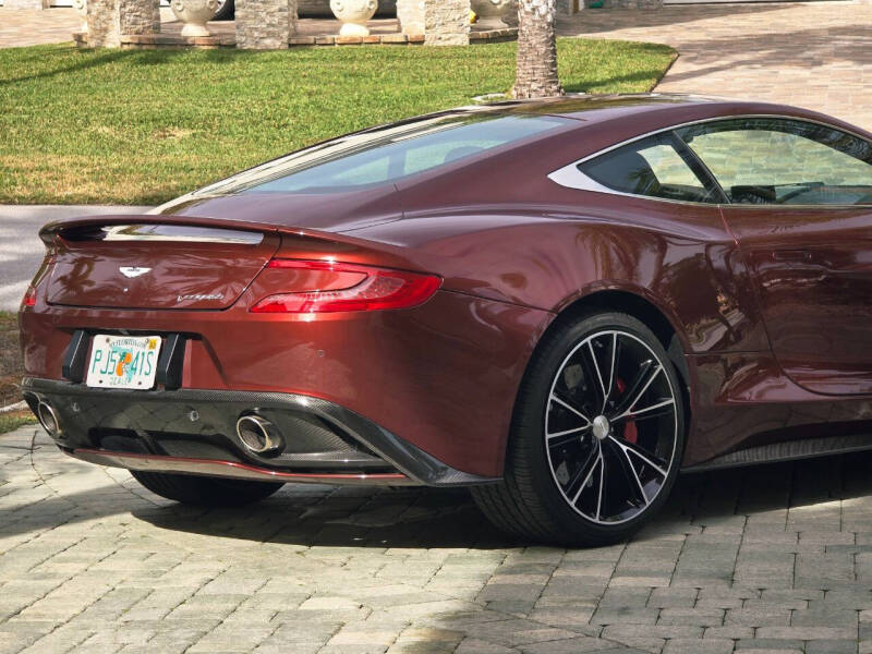 2014 Aston Martin Vanquish