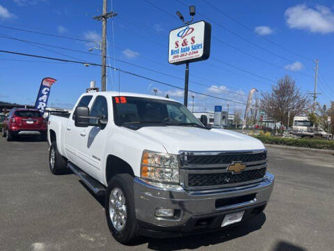 2013 Chevrolet Silverado 2500HD for sale at S&S Best Auto Sales LLC in Auburn WA