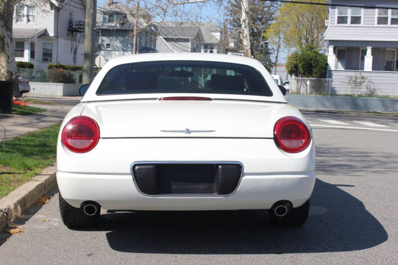2002 Ford Thunderbird Deluxe