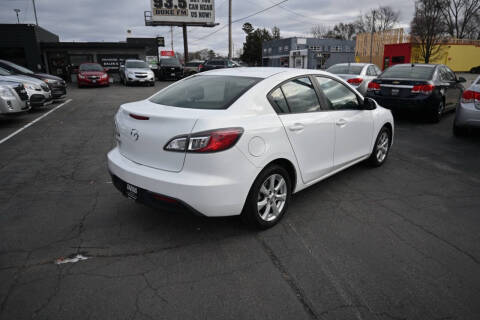 2011 Mazda MAZDA3 i Touring