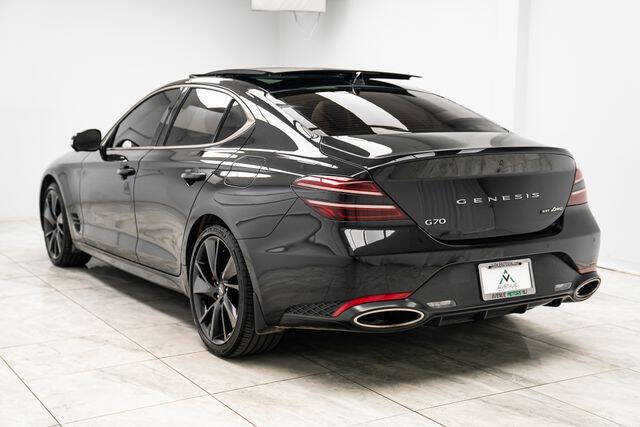 2023 Genesis G70