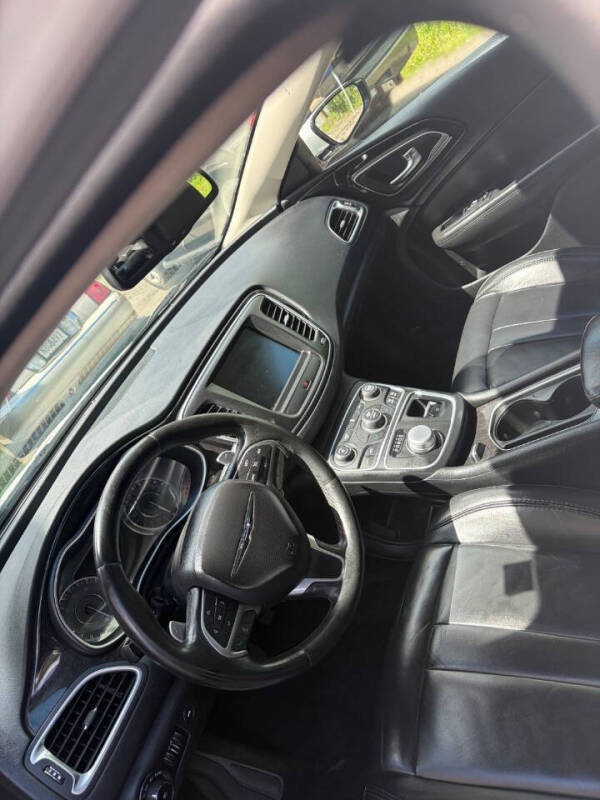 2016 Chrysler 200 C Platinum