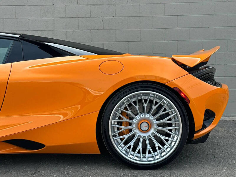 2025 McLaren 750S Spider