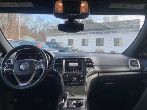 2017 Jeep Grand Cherokee Altitude