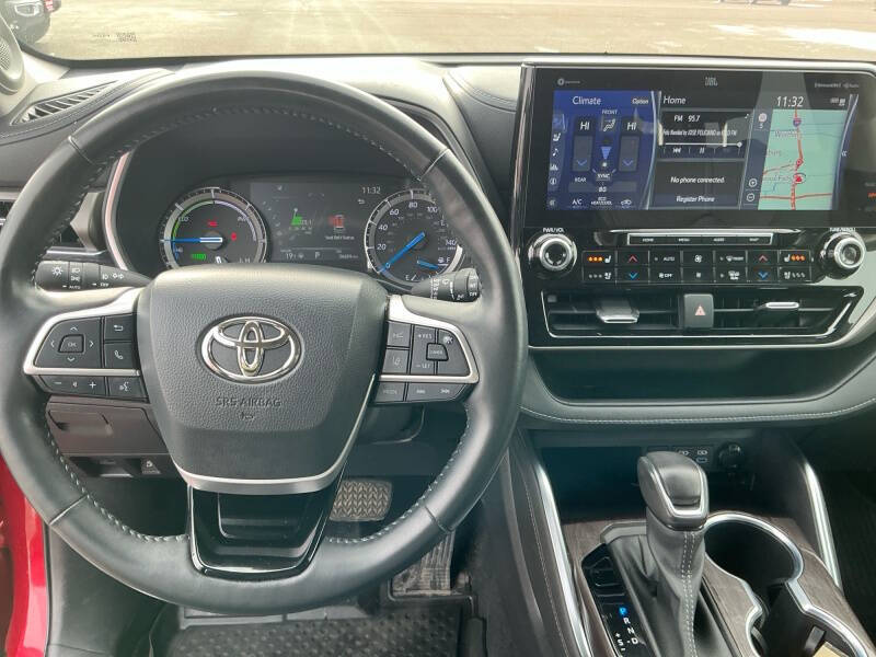 2022 Toyota Highlander Hybrid Limited
