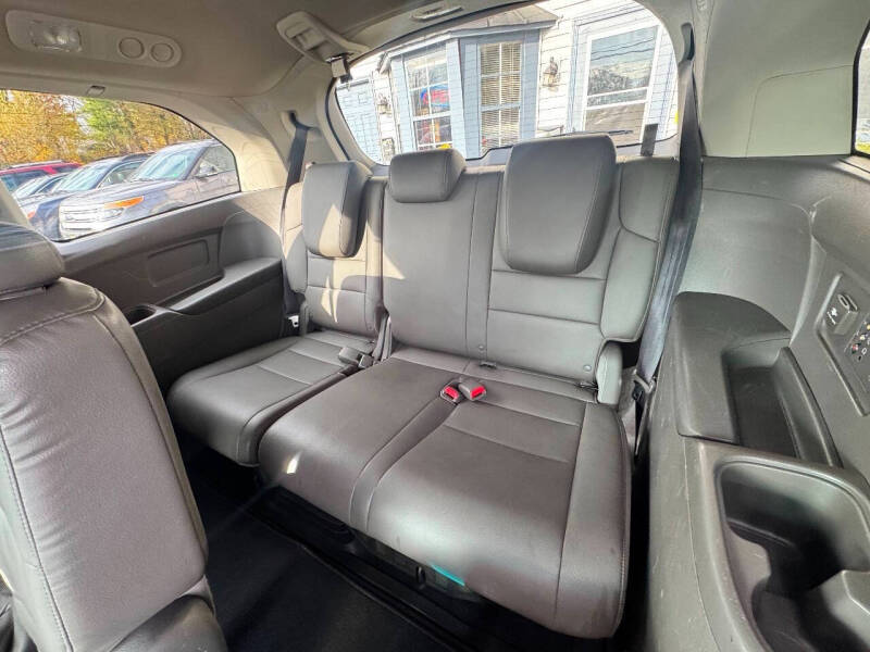 2012 Honda Odyssey EX-L w/DVD